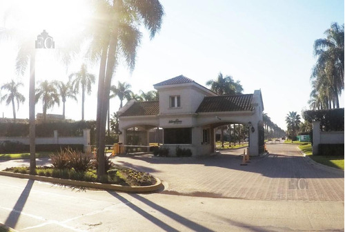 Terreno - Miraflores (funes Hills) - Permuta - Esquina