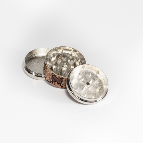 Imagen 3 de 7 de Picador Grinder Metal 3 Partes Louis Vuitton Cuero Tamizador