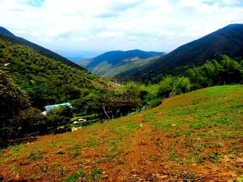 Vijes, 28.418 M2, Lote En Venta Con Excelente Ubicación