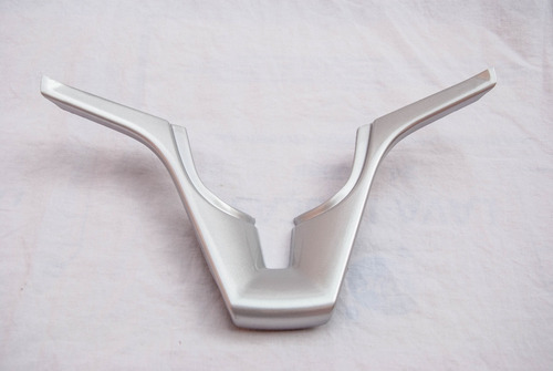 Imagem 2 de 9 de Aplique Para Volante Modelo Cruze Chevrolet Gm Grafite