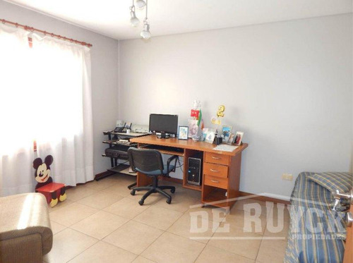 Chalet En Venta En Berazategui Oeste