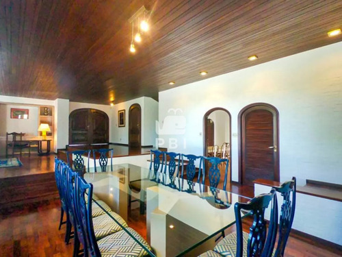 Casa En Solana 6 Dormitorios - Ref : Pbi1814