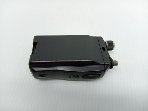 Imagem 7 de 10 de Rádio Transceptor Ultra Leve Icom Icp7a Ht Vhf Uhf Ic-p7a