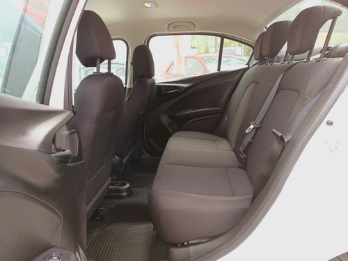 Fiat Cronos CRONOS DRIVE 1.8 AT