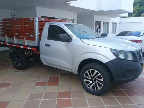 Nissan Frontier Estaca