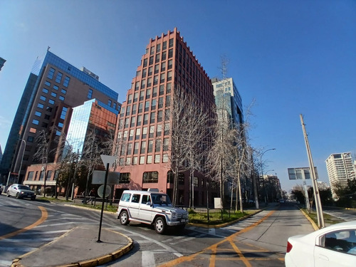 Excelentes Oficinas Panta Libre De 359 M2 Recién Remodelada