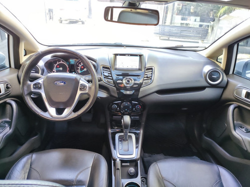 Ford Fiesta Kinetic 1.6 Titanium Powershift 120cv