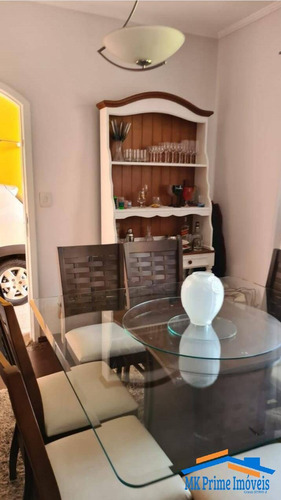 Imagem 2 de 8 de Casa Térrea 224m² Com 3 Dormitórios Sendo 1 Suíte No Km 18 Em Osasco! - 2495