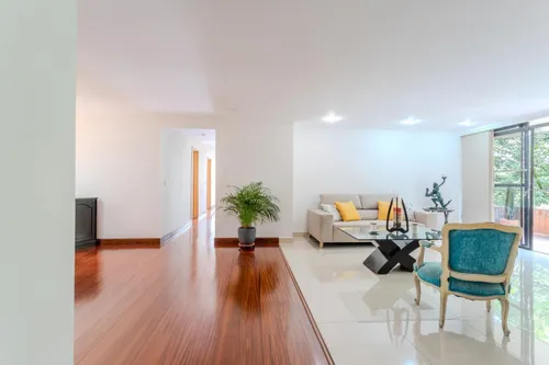 Apartamento En Venta En San Lucas. Cod V22695