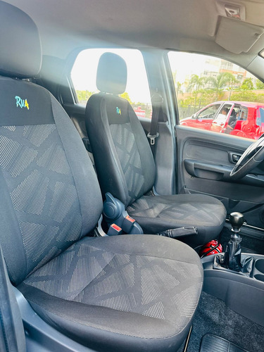 Fiat Palio 1.0 Fire Celebration Flex 5p
