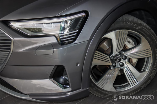 Audi E-tron ELÉTRICO PERFORMANCE QUATTRO
