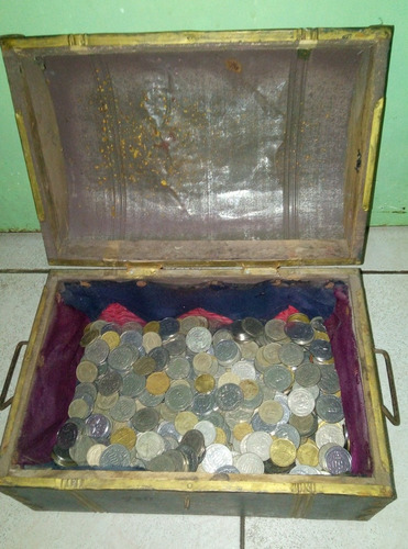 Cofre Antiguo Con Monedas Antiguas Uruguayas Y Otras