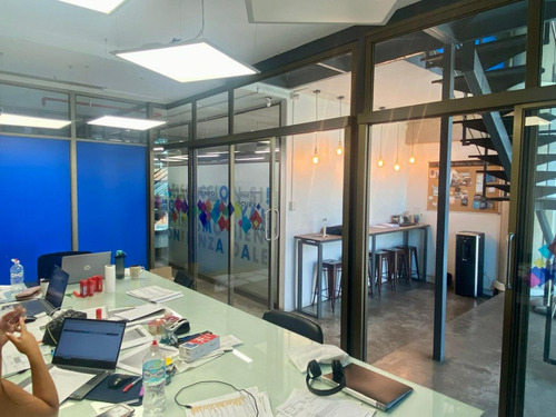 Oficina Av. Valle Norte 961, Ciudad Empresarial, Huechuraba