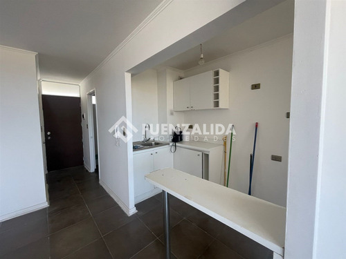 Departamento En Venta De 3 Dorm. 1 Baño En Coquimbo