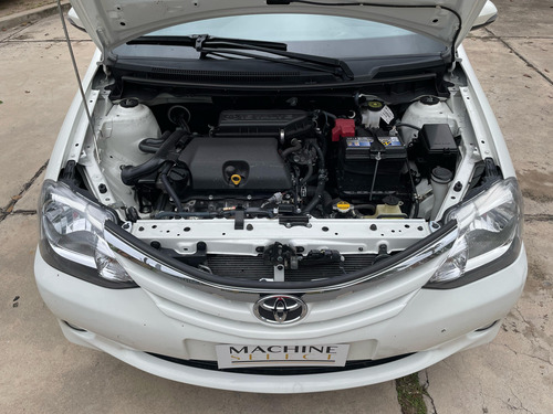 Toyota Etios 1.5 Xls