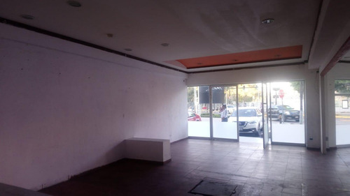 Imagen 2 de 4 de Local En Renta Frente A Buap Puebla