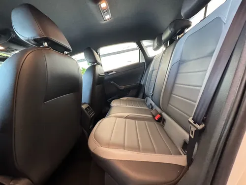 Volkswagen Nivus 1.0t Highline At