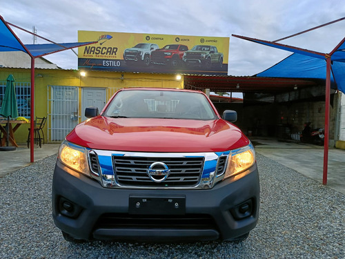 Nissan NP300 2.5 Doble cabina SE paq seguridad