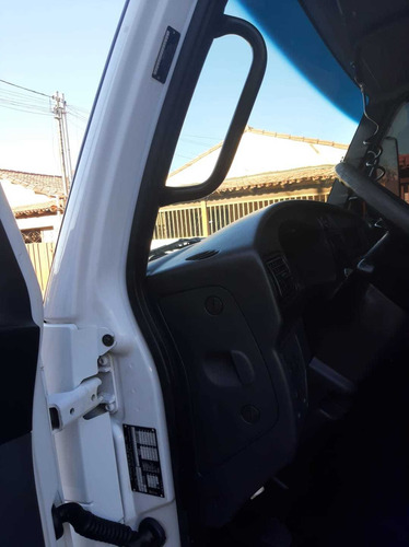 Imagem 13 de 13 de Caminhão 3/4 Mercedes-benz Accelo 1016 No Baú De 5,5 Metros