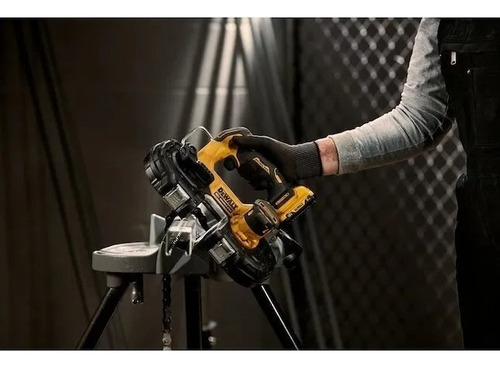 Sierra De Banda Portátil Dewalt Xtreme De 12v Sin Bateria Color Amarillo