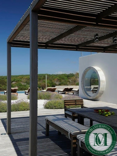 Imagem 18 de 22 de Moderna Casa Com Vista Para O Mar. - Ca00394 - 70221351