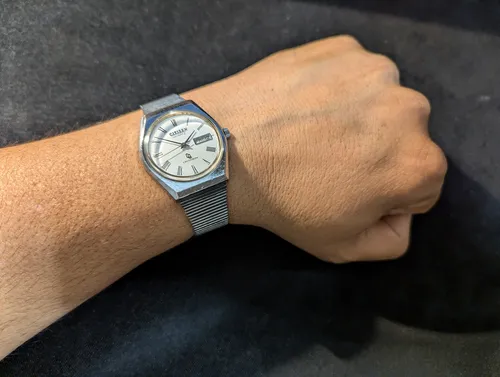 Reloj citizen hombre usado sale