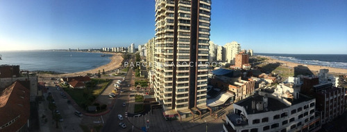 Imagen 8 de 28 de Muy Buen Departamento, Excelentes Vistas Playa Mansa Y Brava