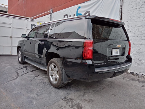Imagen 11 de 15 de Chevrolet Suburban 2017 5.3 V8 Lt Piel At