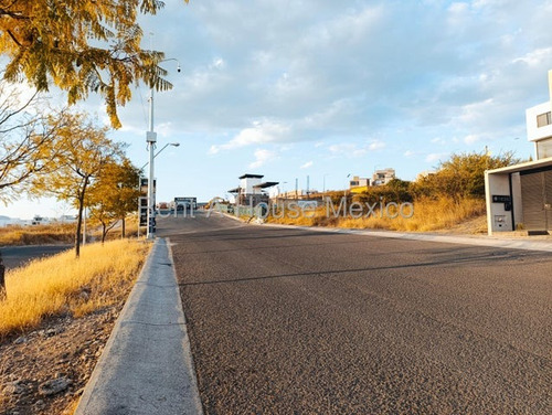 ¡tu Hogar Ideal Te Espera En Juriquilla! Esta Casa Nueva En Renta 3 Recamaras, 3 Cajones De Estacionamiento Qh253297