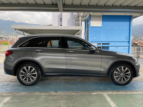 Imagen 6 de 12 de Mercedes-benz Clase Glc 2018 2.0 4matic