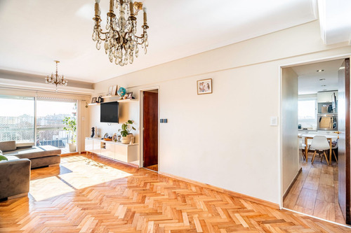 Imagen 8 de 30 de Venta Dpto 4 Amb V. Devoto Con Balcón Y Cochera!
