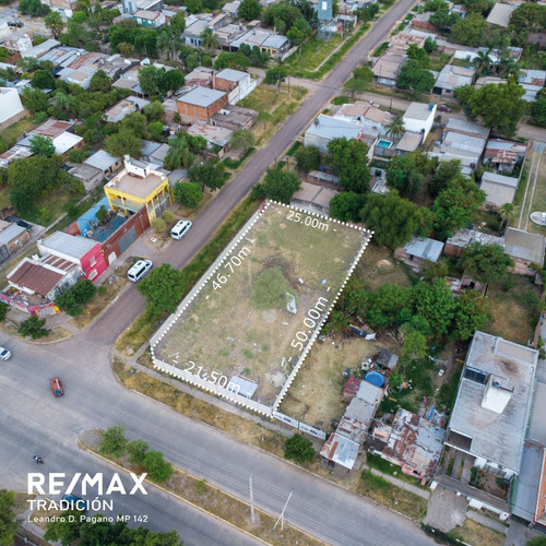 Terreno En Venta -macrocentro De 1.250 M² Totales