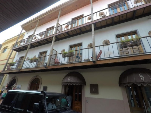 Imagen 1 de 14 de Venta De Apartamento Amoblado En Casco Antiguo 20-2893