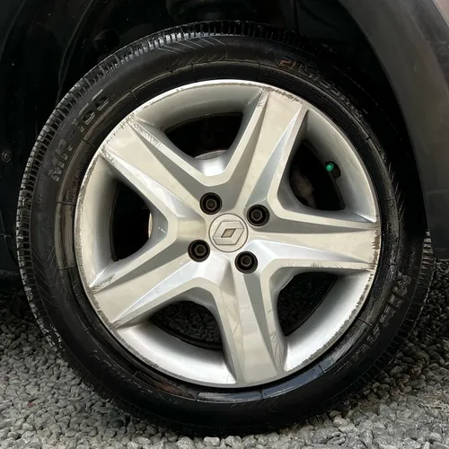Renault Logan 1.6 Life