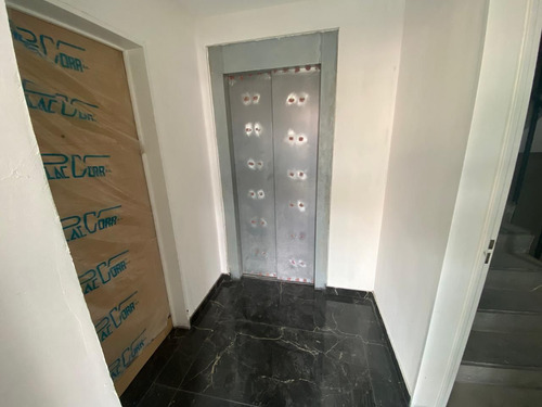 Venta De Piso 4 Ambientes Saenz Peña