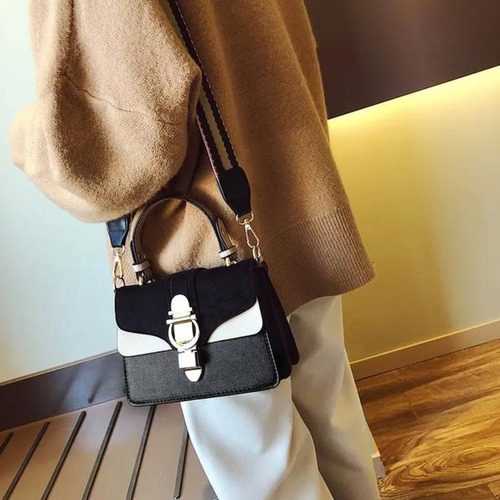 Mini Bags Carteras De Mujer Elegante Cartera Noche Felpa Acabado De Los Herrajes Oro Color Negro Con Negro Diseño De La Tela Liso