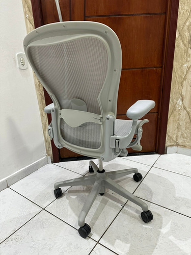 Cadeira Herman Miller New Aeron C Não Compra C Mercado Envio Grafire Mersh (Usado)