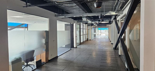 Propiedad Comercial En Metro Rodizzni 3450 M2