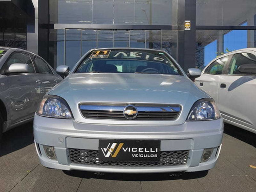 Chevrolet Corsa Sedan Premium 1.4 8v(econo.flex) 4p