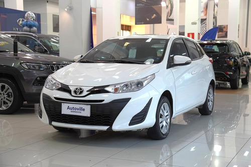 Toyota Yaris 1.3 16V FLEX XL LIVE MULTIDRIVE