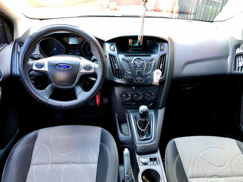Imagen 7 de 14 de Ford Focus S 1.6 2013