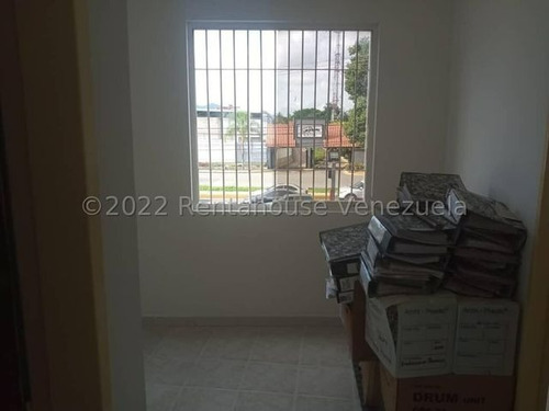 Imagen 14 de 30 de Gustavo Zavala Rentahouse 23-1231