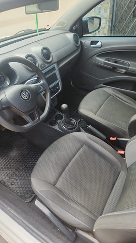 Volkswagen Saveiro 1.6 Robust Cab. Simples Total Flex 2p