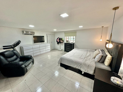 Venta . Casa. Los Palos Grandes. Caracas 157416