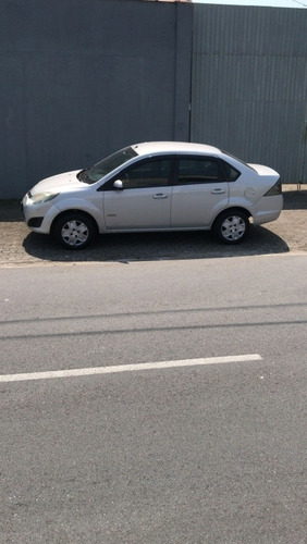 Imagem 8 de 8 de Ford Fiesta Sedan 2012 1.6 16v Se Flex 4p