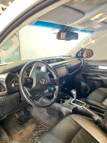 Toyota Hilux 2.8 Tdi Srx Cab. Dupla 4x4 Aut. 4p