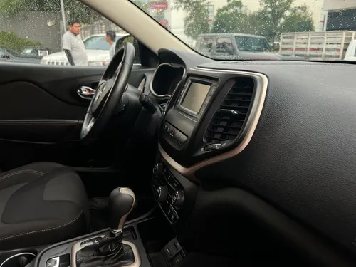 Jeep Cherokee Latitude