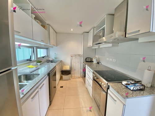 Imagen 9 de 18 de Alquiler De Apartamento De 3 Dormitorios En Mansa Punta Del Este