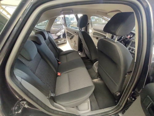 Imagem 5 de 9 de Ford Focus 2013 1.6 Gl Flex 5p