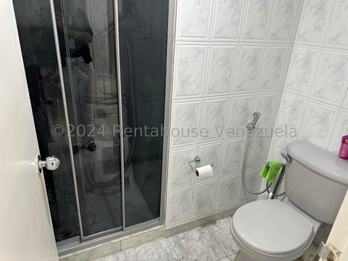 Alquilo Hermoso Apartamento Altamira Yf